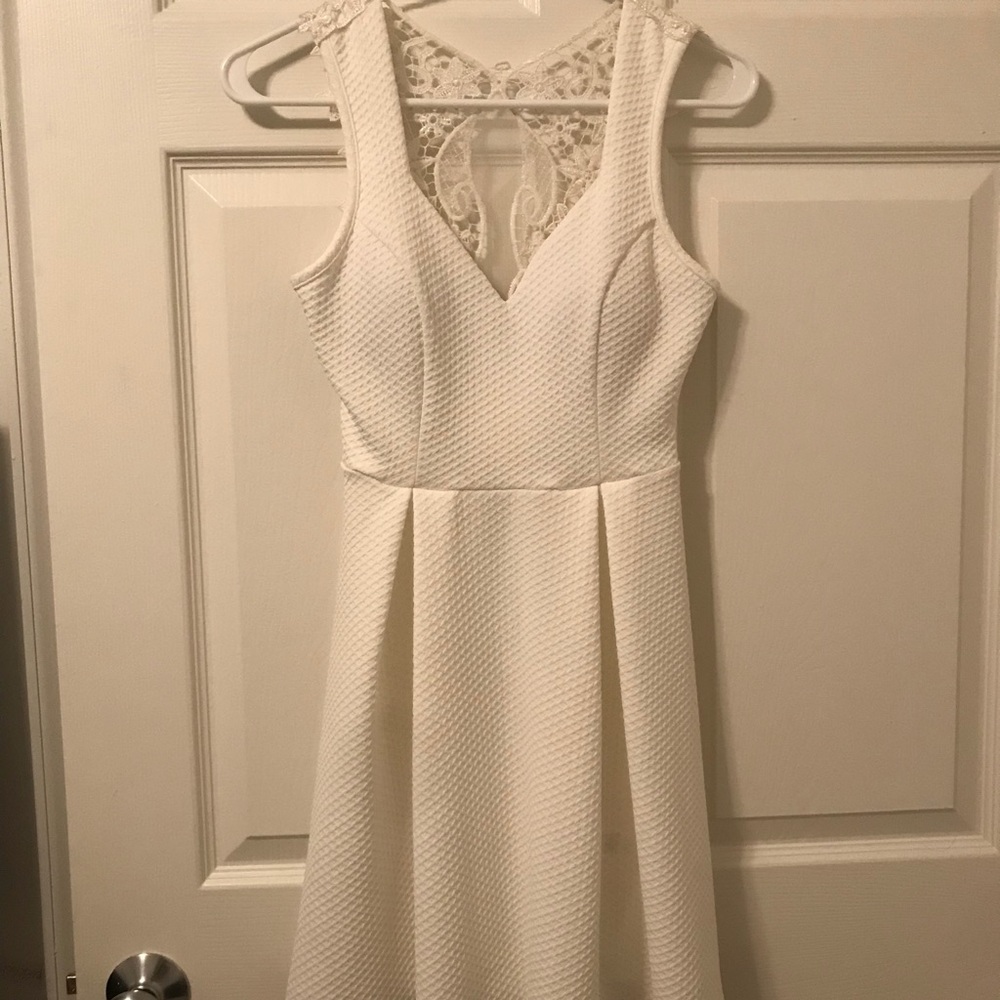 Agaci Dress